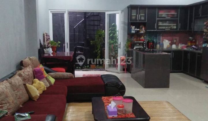 Rumah strategis siap huni taman galaxy bekasi 2