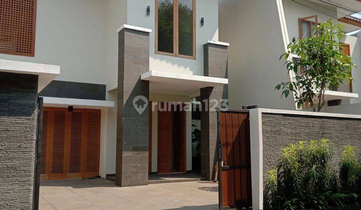 Rumah Mewah Modern Minimalis, Lokasi Strategis di Kemang Utara Jaksel 1