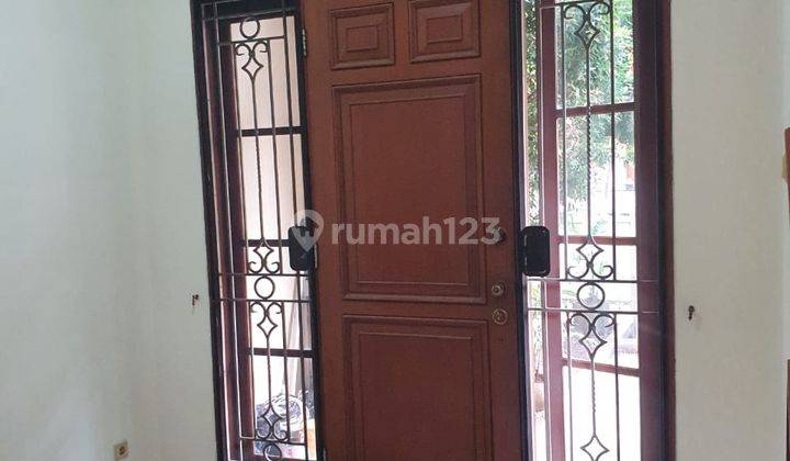 Rumah Bagus Siap Huni di Pondok Indah 1