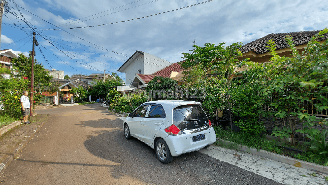 Rumah Asri dan Nyaman di Gunung Batu Bandung 2