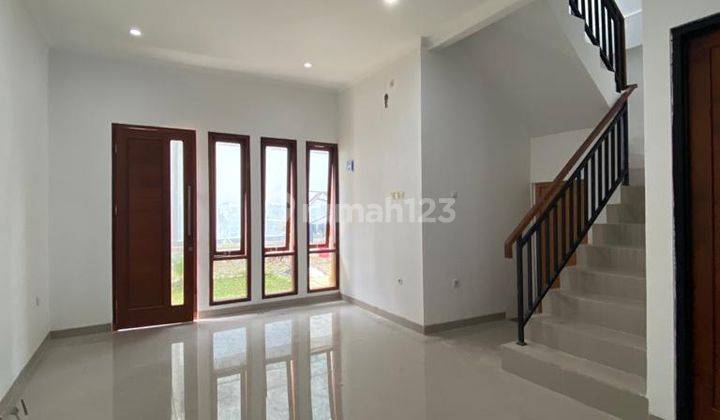 Rumah Town House Full Fasum Swimming Pool, Mini Gym Dan Taman Lokasi Pinggir Jalan 2