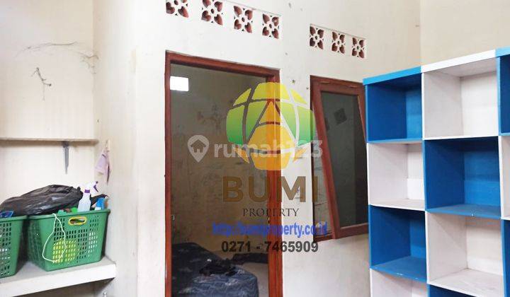 Rumah kost dan ruang usaha solo baru 2