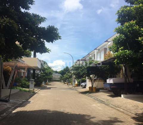 Rumah Brand New di Graha Raya