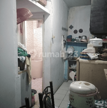 Rumah  Kebon Kelapa, 2 Lt Include Kontrakan, 5 Menit Arteri Permata Hijau, 7 Menit St. Kebayoran 2