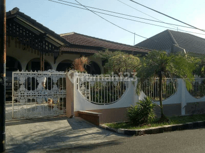 Rumah Second tanah luas di Billymoon Pondok Kalapa, Jaktim 1