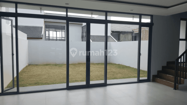 Rumah minimalis cantik di BSB city cluster NARAYA 2