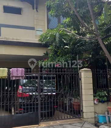 Rumah 2 lantai di Kelapa Gading