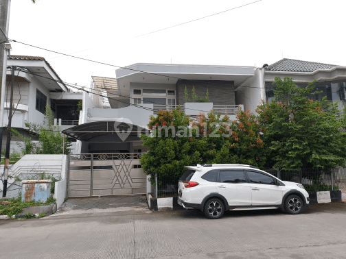 Rumah Siap Huni di Green Garden Jakarta Barat 1