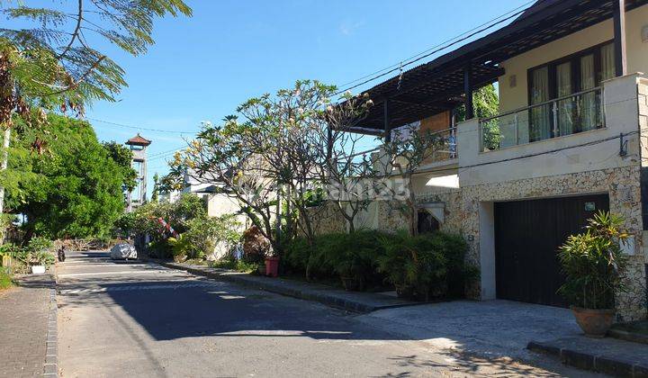 BEAUTIFUL VILLA FREEHOLD SANUR BEACH SIDE 1