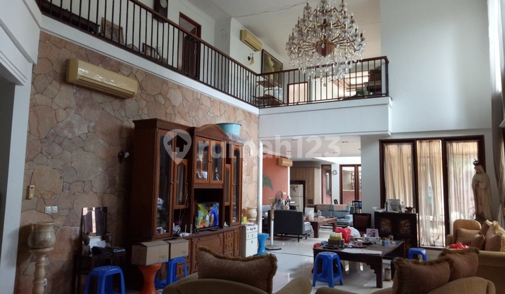 Rumah Luas Asri di BSD