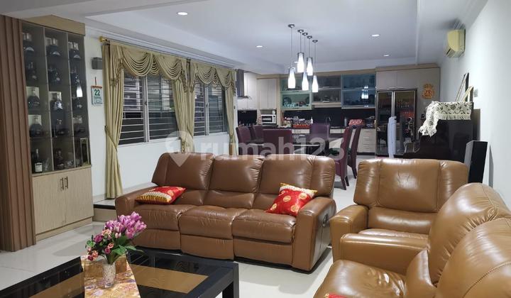 Rumah Katamaran Indah PIK Renovasi