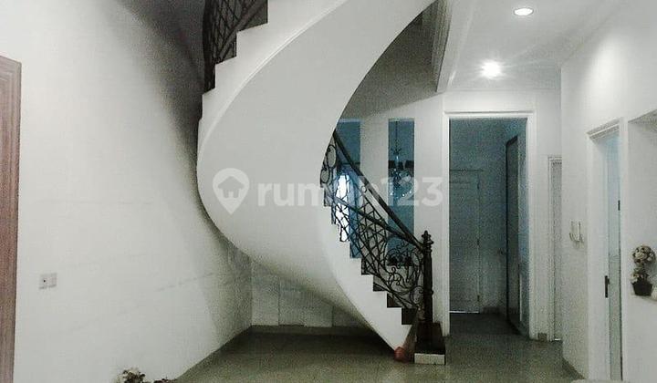 Rumah Manyar Permai PIK 2