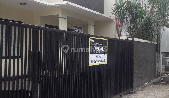 Rumah Pci Depan Martabak Bryan Jalan Utama Perumahan 2