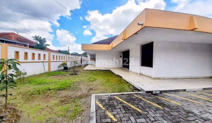 Rumah Dijual Demangan Cocok Buat Kantor Usaha 1