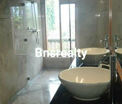 Villa Lokasi Puri Gading