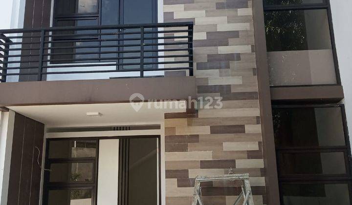 Rumah modern 2lt Cisaranten arcamanik 1