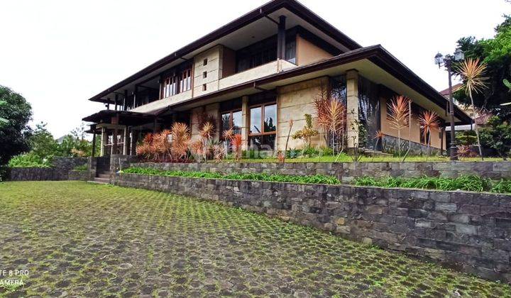 Rumah Mewah Dan View Cantik di Setiabudi Regensi 1