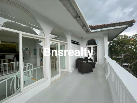 Villa Location Petitenget 2