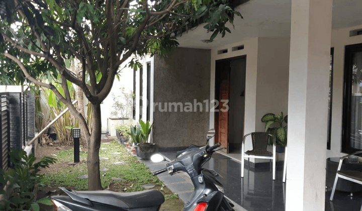 rumah terawat dan nyaman siap huni 1