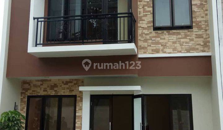 Rumah townhouse 3 lantai jati asih bekasi 1