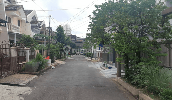 Rumah Bebas Banjir Depan Mall Kelapa Gading Jakarta 2