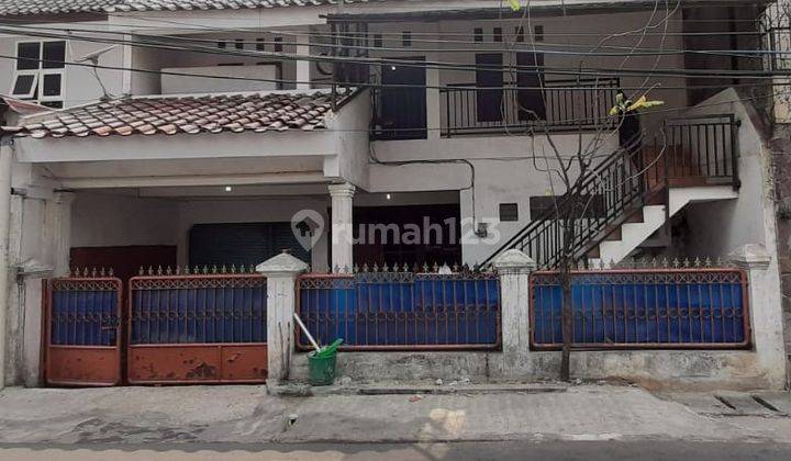 Rumah Strategis Lingkungan Kost & Usaha Percetakan Di Area Kebayoran Lama 1