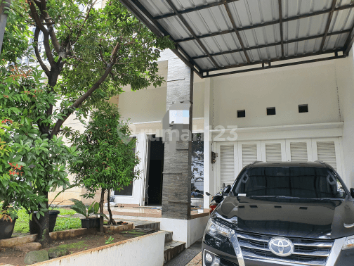 Rumah siap pakai 2 Lantai semi furnished ada view 2