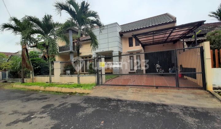 1.5-Story House Move-In Ready in Limo, Cinere