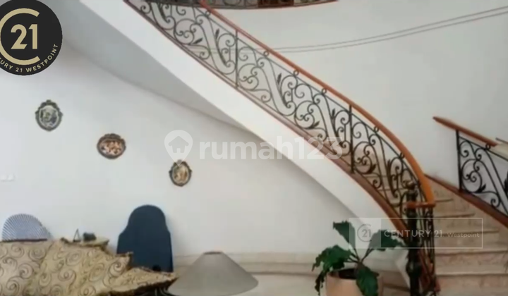 Termurah Rumah Lux di Kurdi, Moh Toha, Bandung Ada Kolam Renang  2