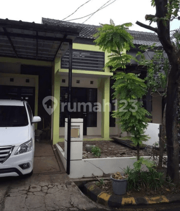 Rumah Minimalis di Cluster Graha Raya 1