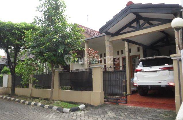 Rumah Siap Huni di Kemang Pratama 1 1