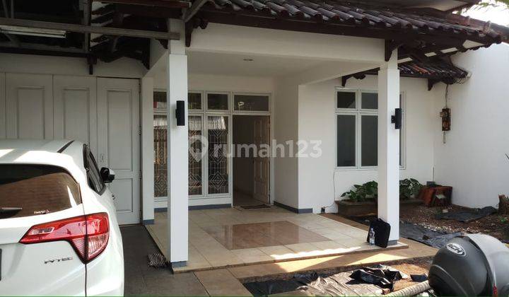 Rumah Luas Diarea Srengseng. Strategis Cocok Nempel Gatte Toll Kebon Jeruk 2