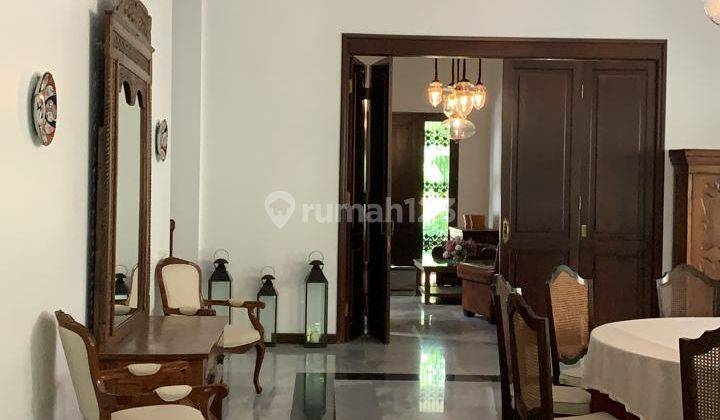 Rumah Etnik di Menteng 1