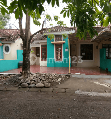 Rumah di Taman Masamba dgn perabot 1