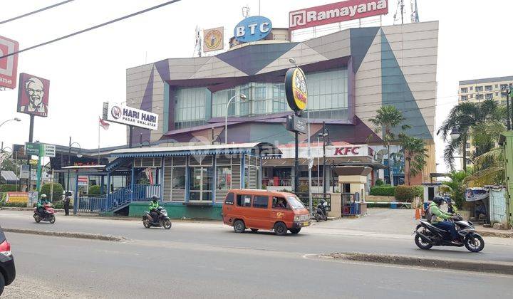 Ruko gandeng 2 pinggir jalan Raya Utama Bekasi Timur 2