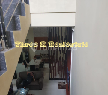 Rumah design exclusive siap huni lokasi premium tengah kota dkt pusat bisnis 2