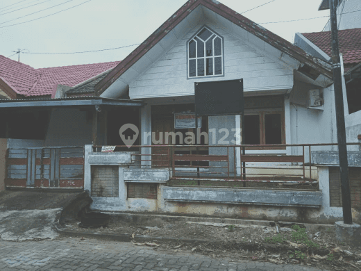 Rumah Puri Anjasmoro Semarang 2