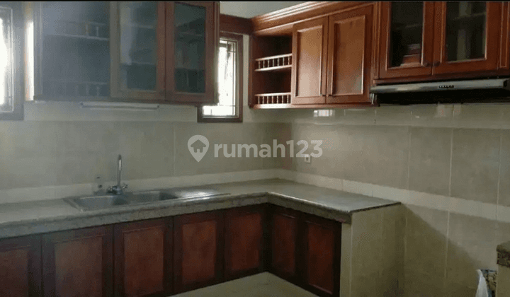 DI JUAL RUMAH HUNIAN MEWAH DI PONDOK INDAH JAKARTA SELATAN 2