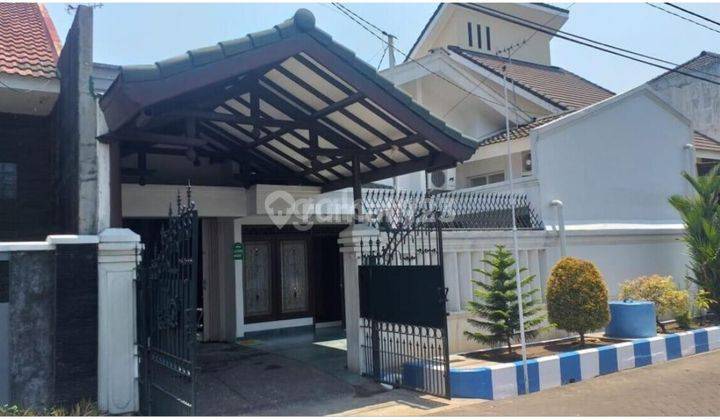 Rumah Siap Huni Perum Pucang Indah, Luas dan Nyaman, SHM 1