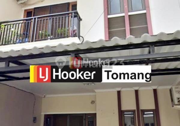 Rumah di Mandala Tomang Jakarta Barat Mewah Bagus Dekat Central