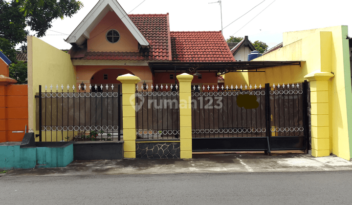 Rumah Minimalis Modern Fully Furnished Jati Dalam Beteng Kraton 1