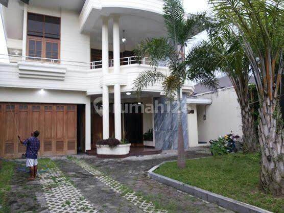 Rumah mewah luas tanah 1000mt di jl. Godean km 1 dekat Malioboro 2