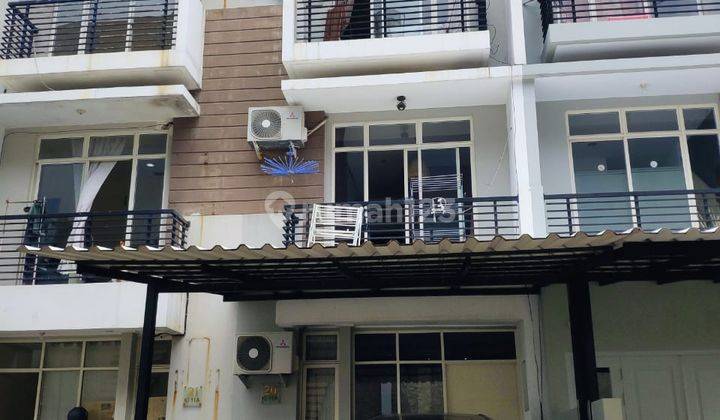 Rumah Di Katamaran Indah 4x11,5 Pantai Indah Kapuk, 3lantai. Shm, Furnished. 1