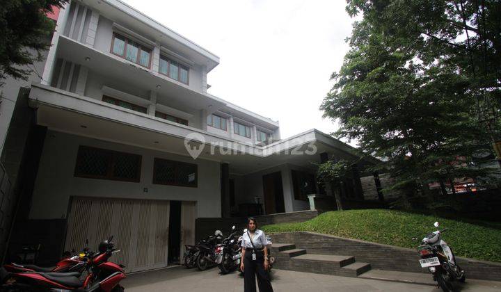 Rumah Lux Siap Huni di Jl Wasid dekat Gedung Sate, Gasibu, Dago, Dipatiukur Kota Bandung 1