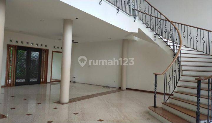 Rumah Lux Siap Huni di Cipaku Setiabudi dekat kampus UPI Bandung 2