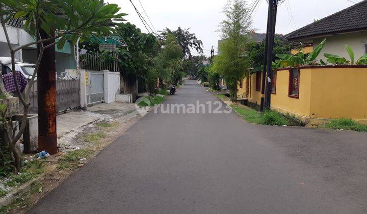 Rumah 1,5 Lantai Asri, Harga Nego di Pondok Bambu Jakarta Timur 2