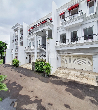 Townhouse baru dekat MRT Lebak Bulus  2