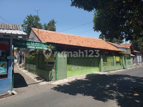 Rumah 1 lantai Kota Cirebon Rumah 1 lantai Kota Cirebon