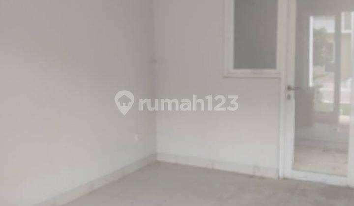 For Rent 2-Storey House in Advani Cluster, LK 05, Summarecon Emerald Karawang 2