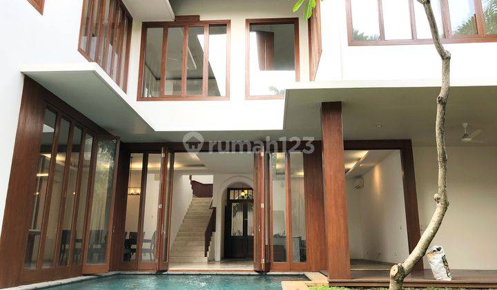 Tropical compound house in Cipete, Jakarta Selatan 1